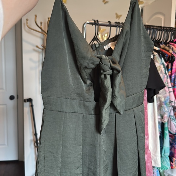 Olive Army Green Sleeveless Romper - Picture 9 of 16